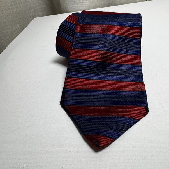 Tommy Hilfiger Red Navy Striped Silk Tie Classic Preppy Business Necktie - Picture 11 of 12